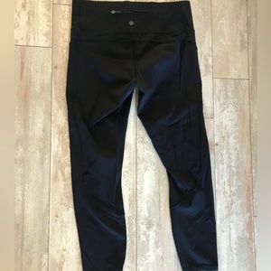 Lululemon yoga pants